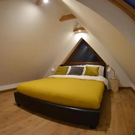 Apartment Surf Style *